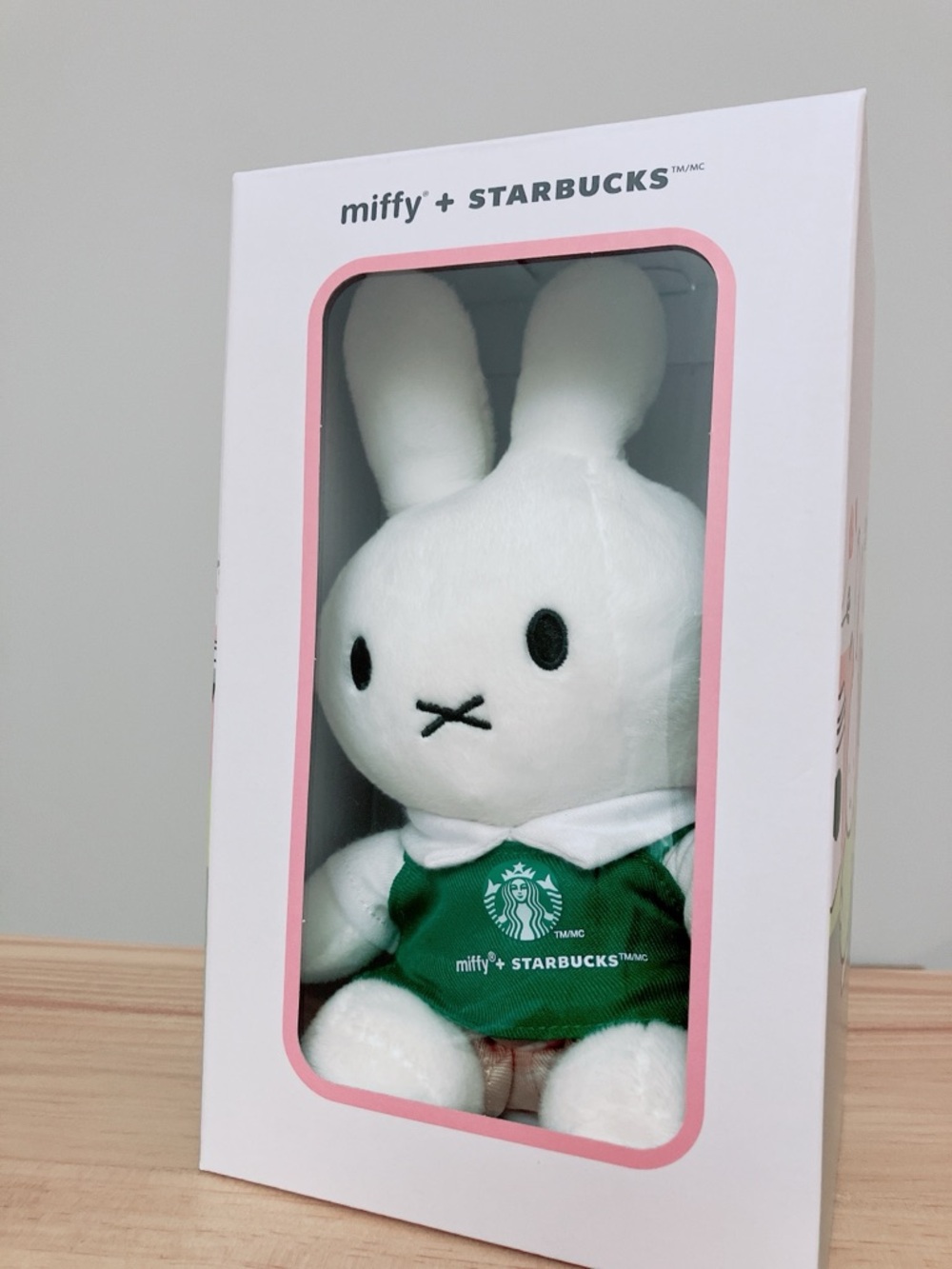 Miffy + Starbucks Box Plush Apron Barista Miffy